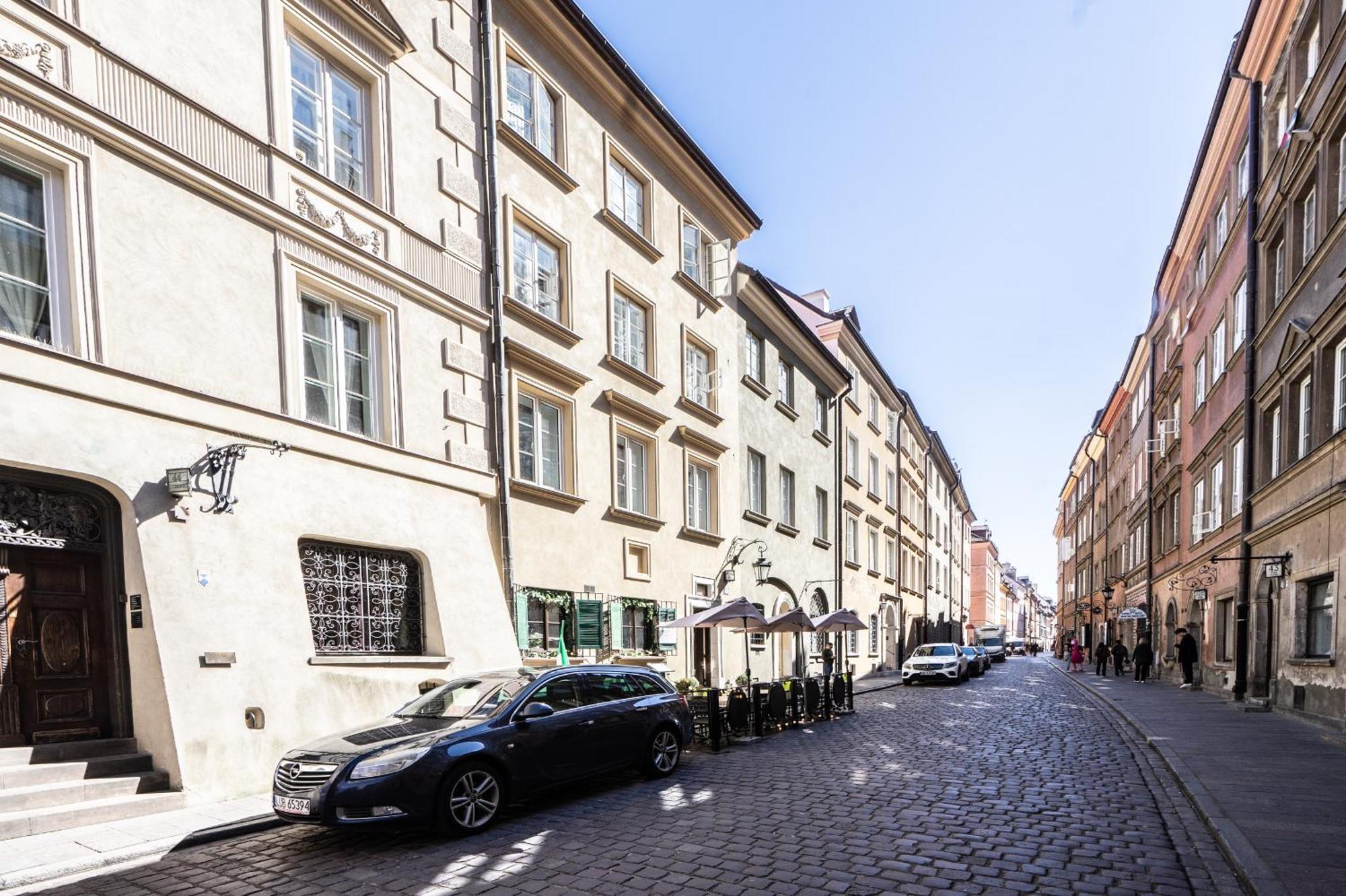 Old Town Heart Xxiii - Piwna * Warszawa
